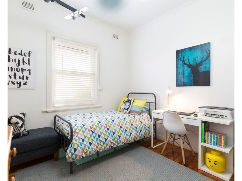 1/1 Barry Road, Oaklands Park SA 5046