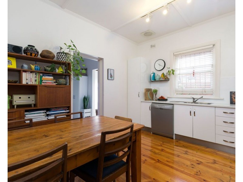 1/1 Barry Road, Oaklands Park SA 5046