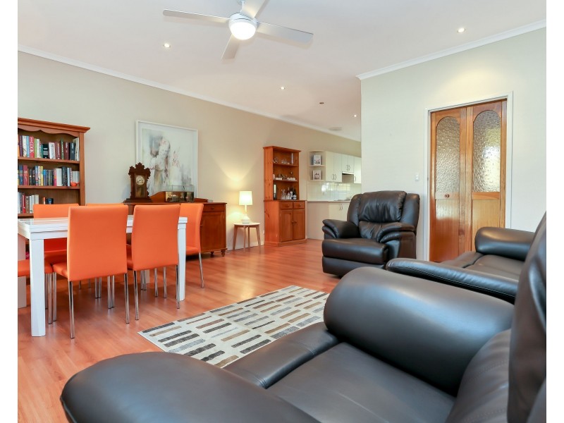 3/10 Barry Road, Oaklands Park SA 5046