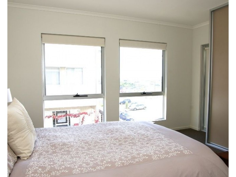 15/23-25 Metro Parade, Mawson Lakes SA 5095