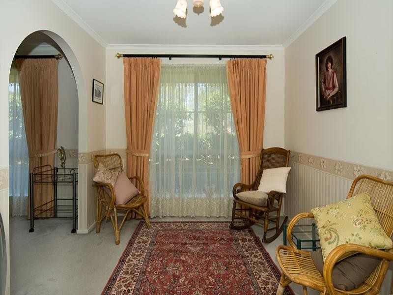 33 Wayne Avenue, Darlington SA 5047
