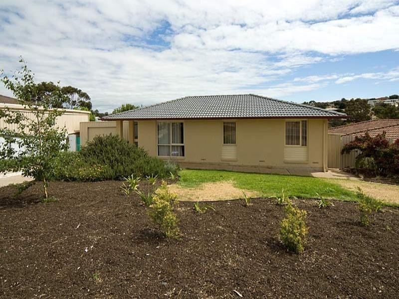 3 Lorne Crescent, Huntfield Heights SA 5163