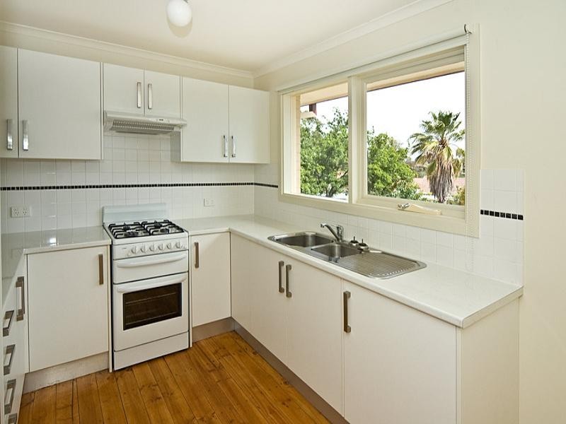 3 Lorne Crescent, Huntfield Heights SA 5163