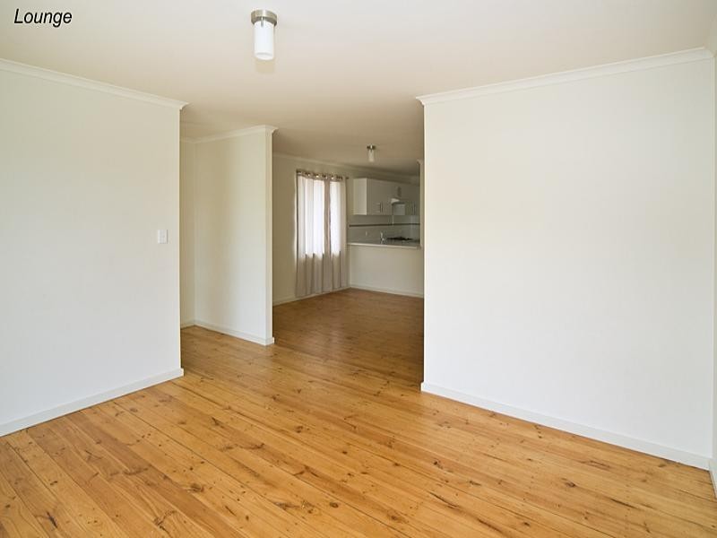 3 Lorne Crescent, Huntfield Heights SA 5163
