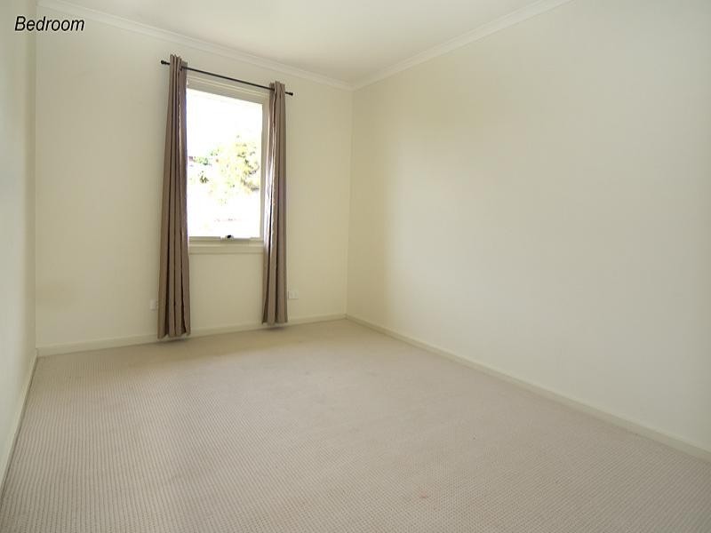 3 Lorne Crescent, Huntfield Heights SA 5163