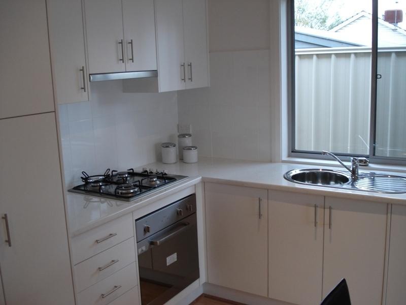 18 Clacton Road, Dover Gardens SA 5048