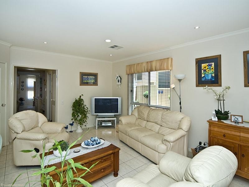 29 Maesbury Circuit, Sturt SA 5047