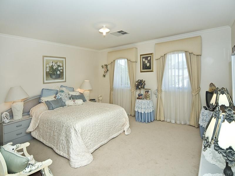 29 Maesbury Circuit, Sturt SA 5047
