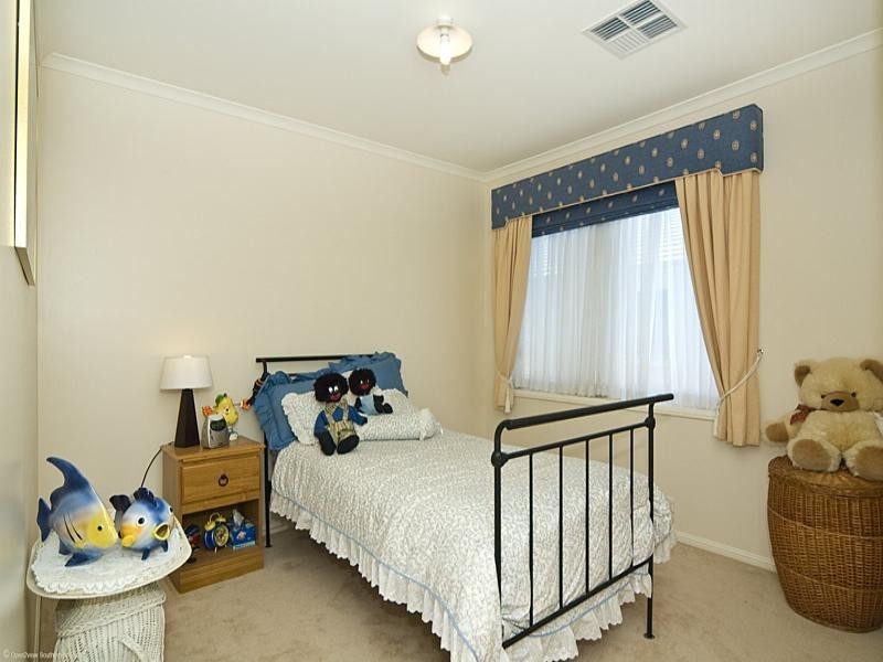 29 Maesbury Circuit, Sturt SA 5047