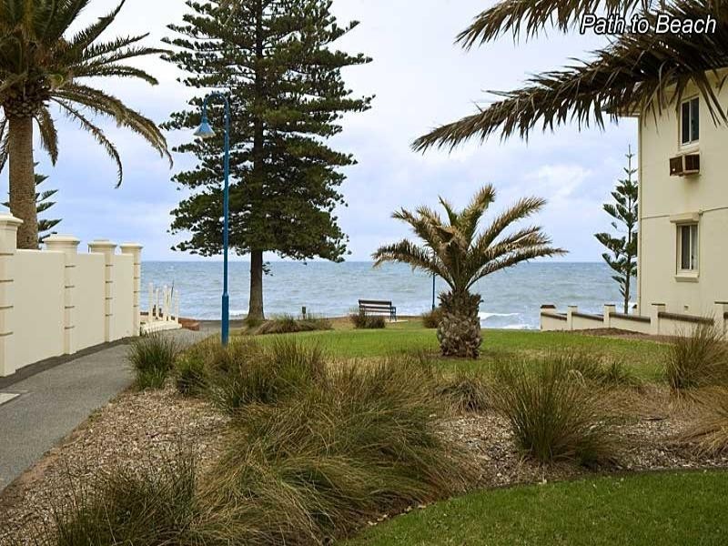 5/18 Robert Street, Glenelg South SA 5045