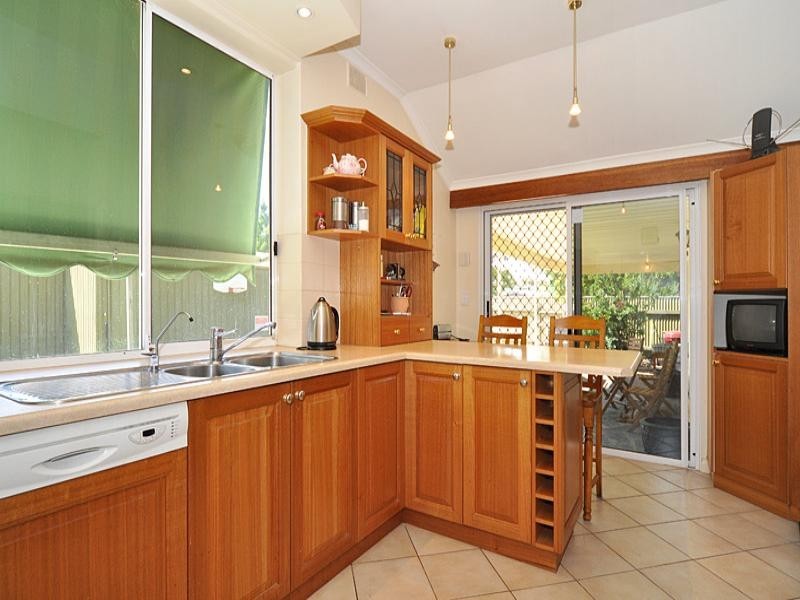 17 Bowden Grove, Oaklands Park SA 5046