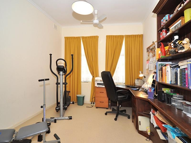 17 Bowden Grove, Oaklands Park SA 5046