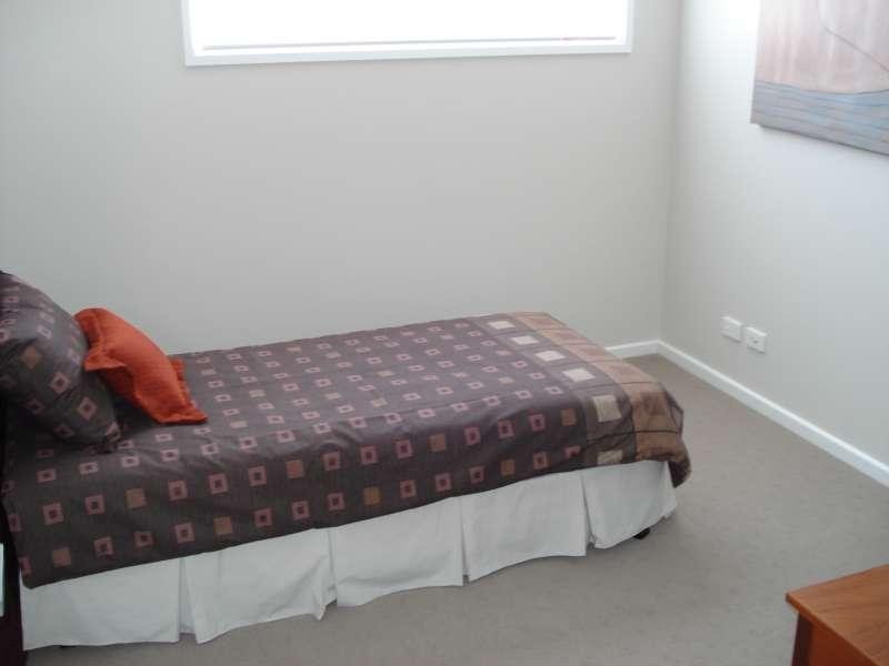 7 Lochiel Parkway, Campbelltown SA 5074