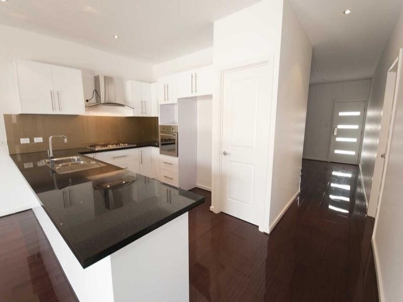 6 Maple Avenue, Clovelly Park SA 5042