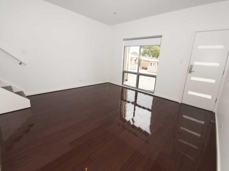 6 Maple Avenue, Clovelly Park SA 5042