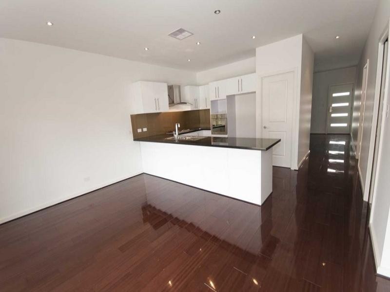 6 Maple Avenue, Clovelly Park SA 5042
