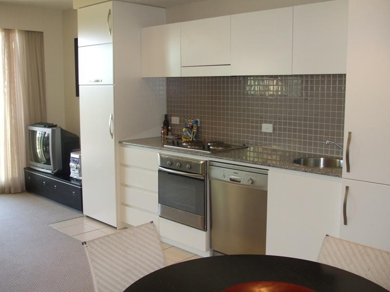 404-16 Holdfast Promenade, Glenelg SA 5045