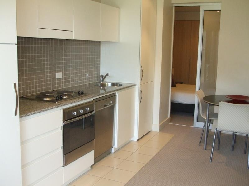 404-16 Holdfast Promenade, Glenelg SA 5045