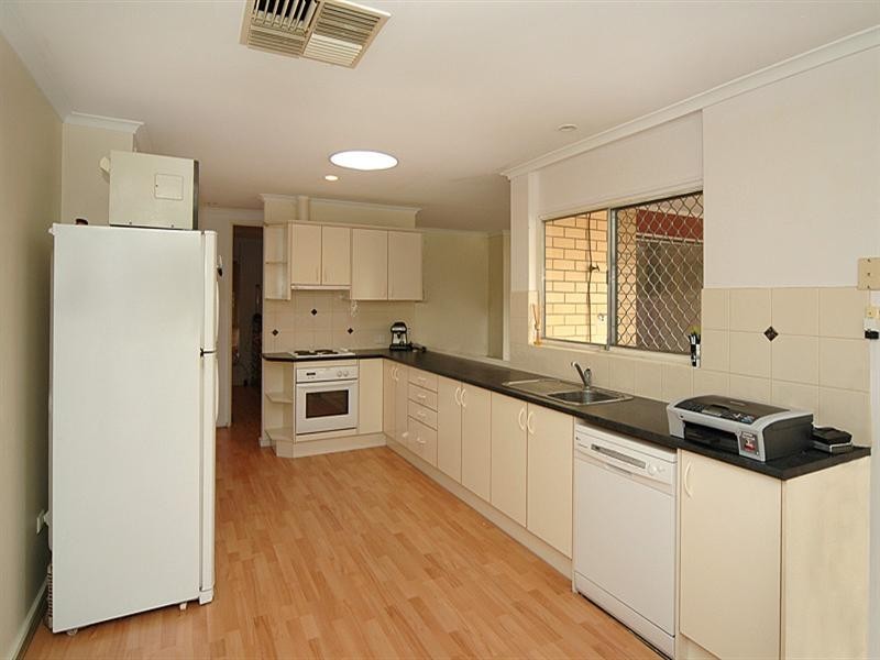 220 The Cove Road, Hallett Cove SA 5158