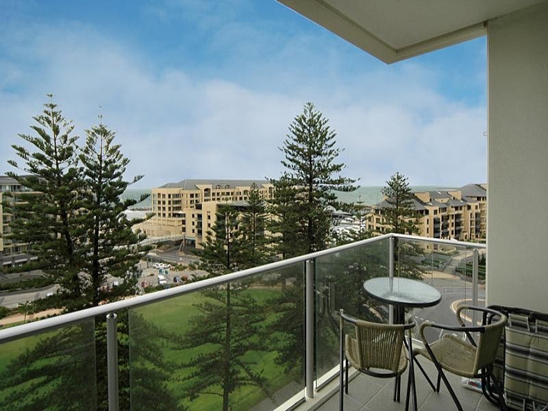 904-25 Colley Terrace, Glenelg SA 5045