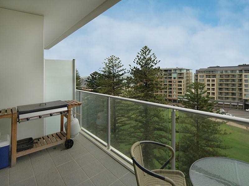 904-25 Colley Terrace, Glenelg SA 5045
