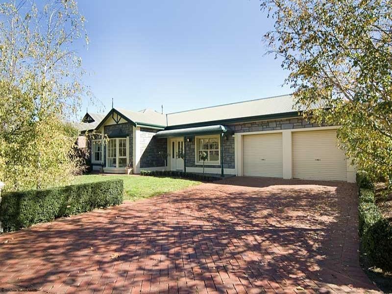 29 Memorial Drive, Mount Barker SA 5251