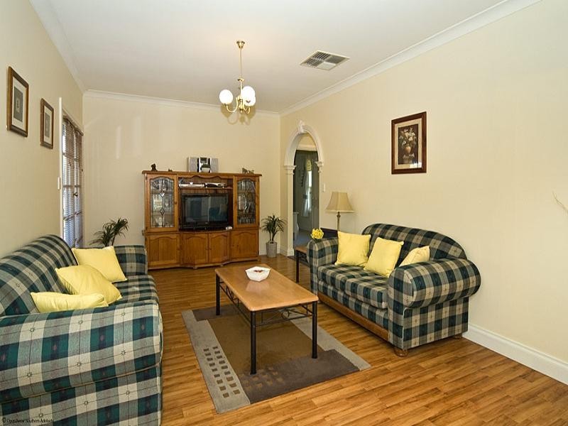 29 Memorial Drive, Mount Barker SA 5251