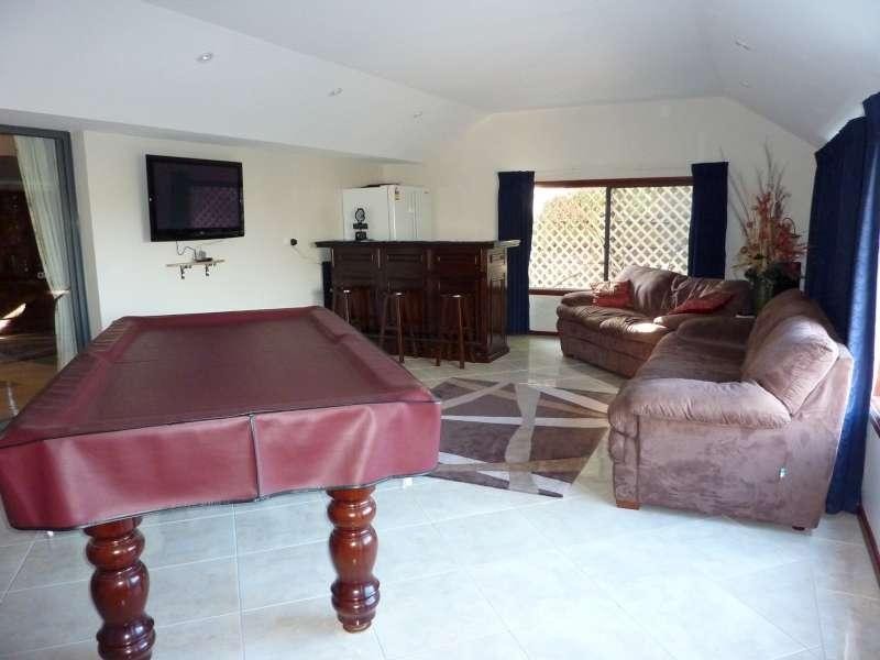 6 Winham Avenue, Old Reynella SA 5161