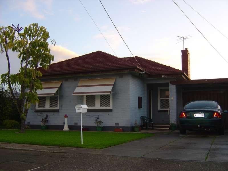 12 Foot Avenue, Seaton SA 5023