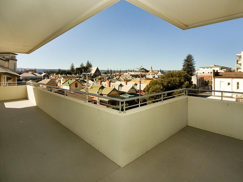 301-25 Colley Terrace, Glenelg SA 5045