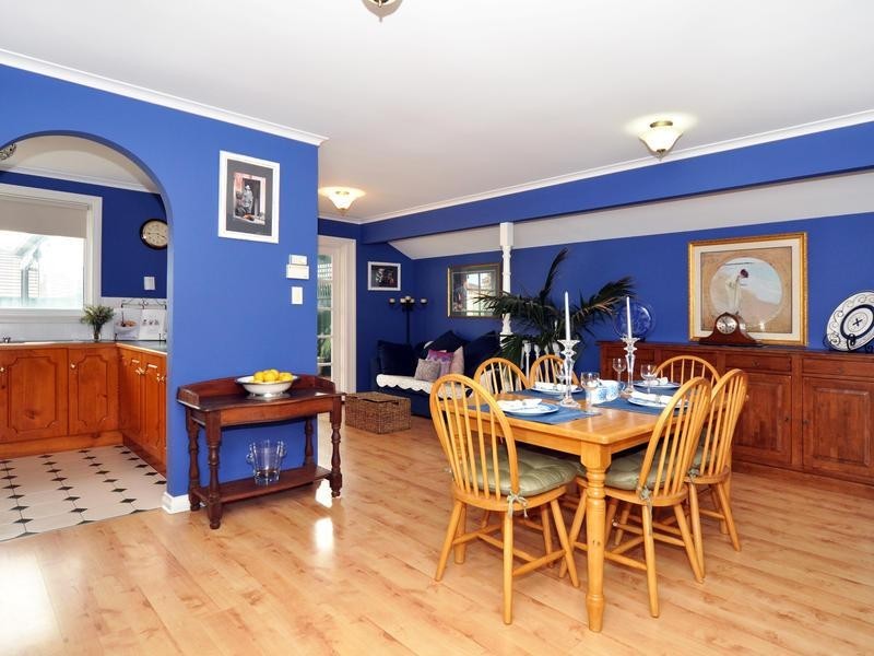 24 Mildara Close, Woodcroft SA 5162