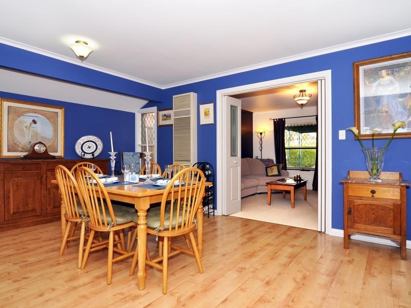 24 Mildara Close, Woodcroft SA 5162