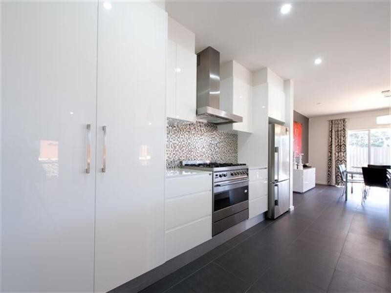 18 Greenfield Street, Mount Barker SA 5251