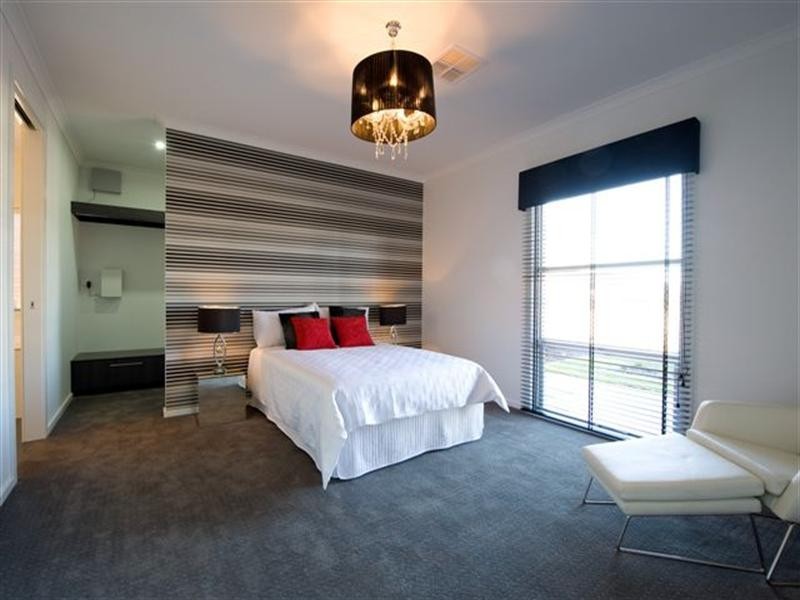 18 Greenfield Street, Mount Barker SA 5251