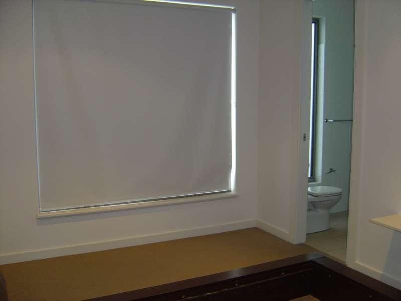 28 MacKenzie Circuit, Mawson Lakes SA 5095