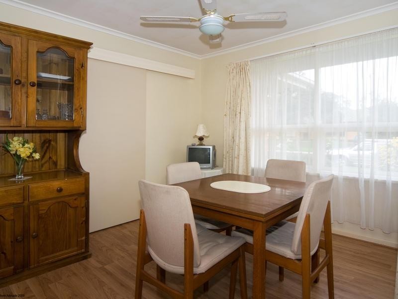 9 Blackwood Crescent, Morphett Vale SA 5162