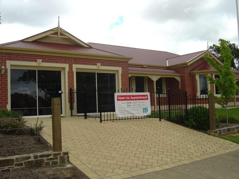 2 Davenport Terrace, Mount Barker SA 5251