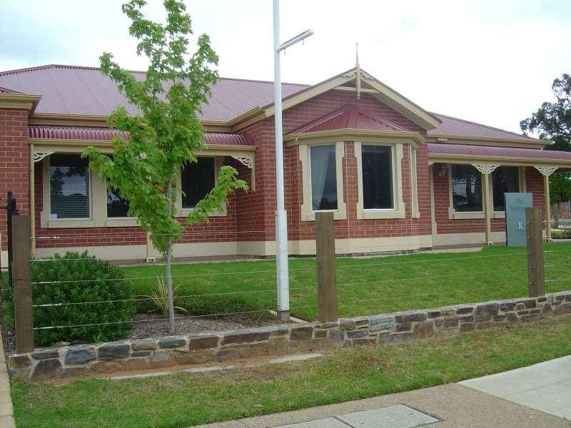 2 Davenport Terrace, Mount Barker SA 5251