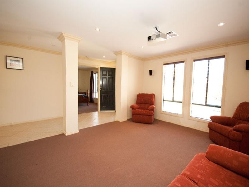 5 Coulter Street, Flagstaff Hill SA 5159