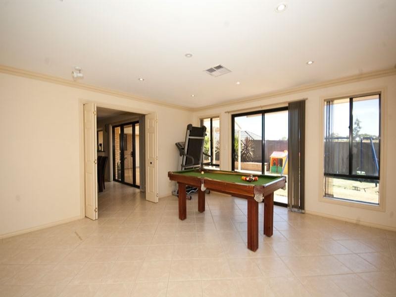 5 Coulter Street, Flagstaff Hill SA 5159