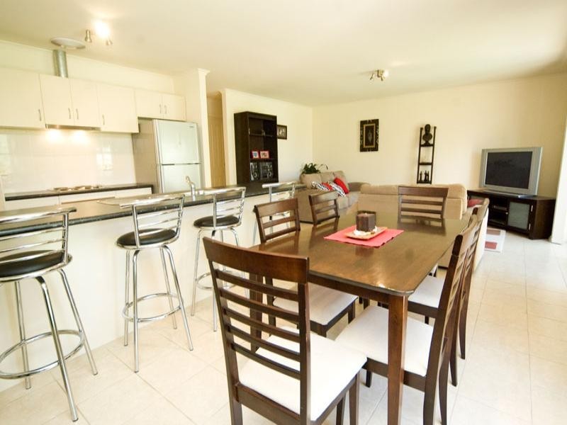 11b Fetlar Avenue, Marion SA 5043