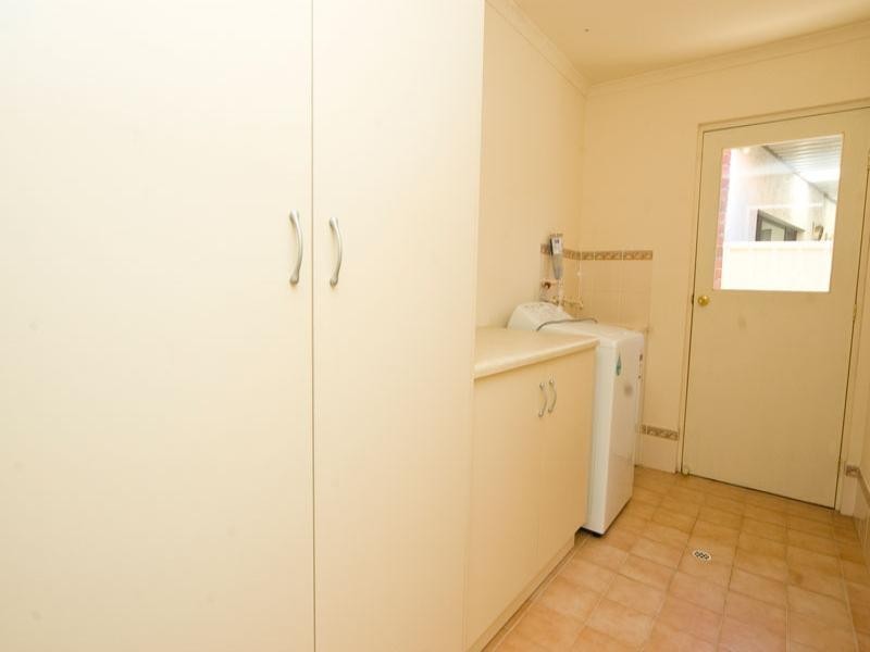 11b Fetlar Avenue, Marion SA 5043