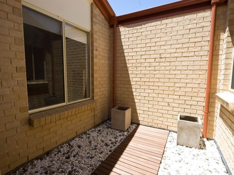 11b Fetlar Avenue, Marion SA 5043