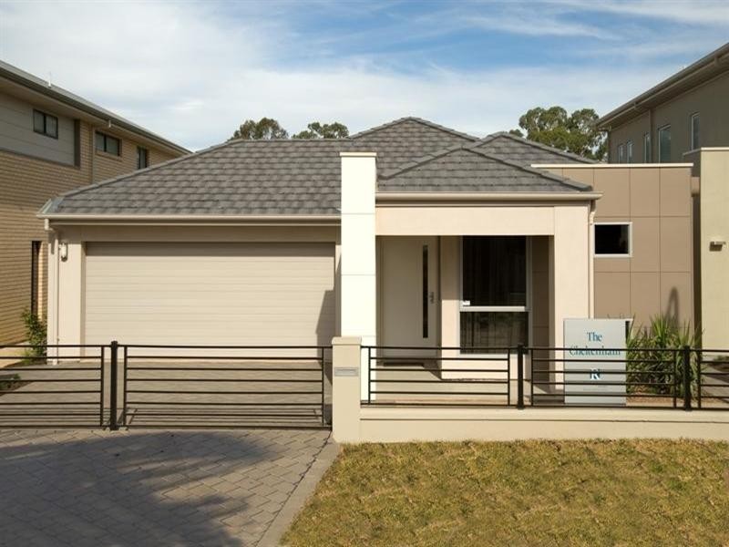 12 Crompton Drive, Woodville SA 5011