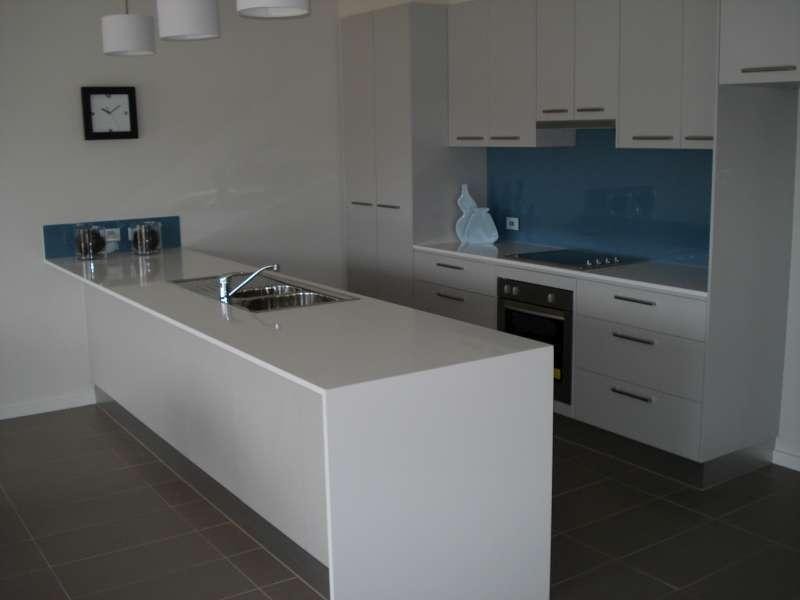 9 Central Drive, Victor Harbor SA 5211