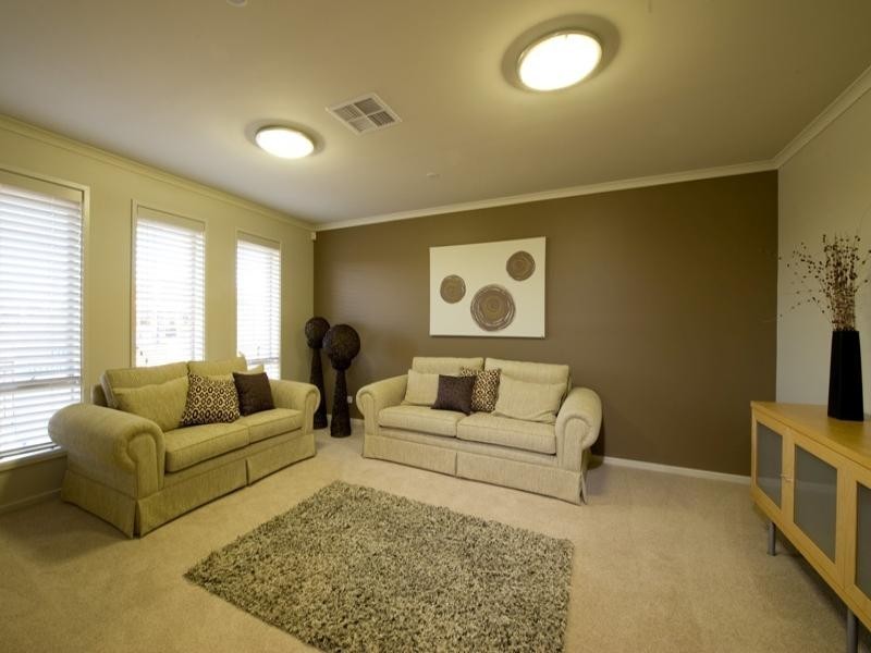 16 Jindabyne Street, Andrews Farm SA 5114