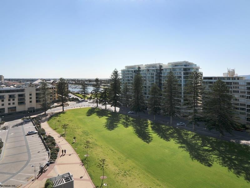 904/19 Holdfast Promenade, Glenelg SA 5045