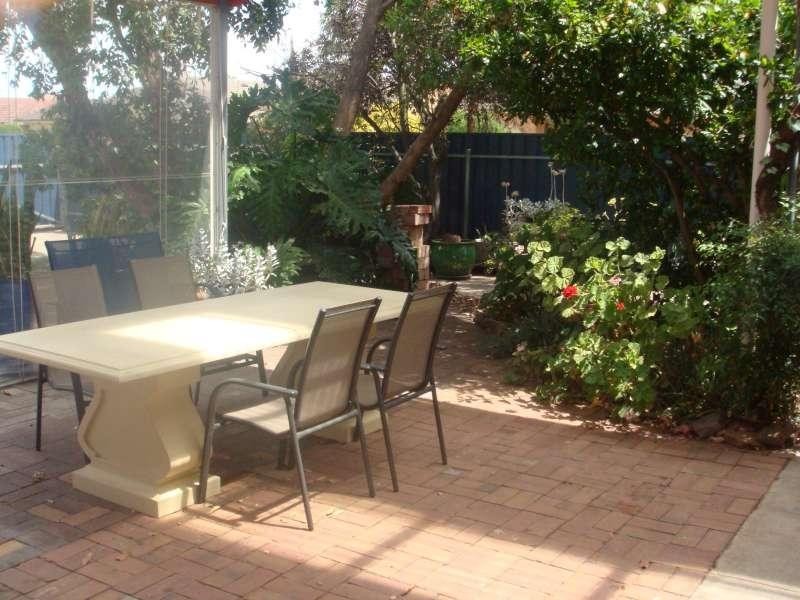 15 Beaumont Street, Clovelly Park SA 5042