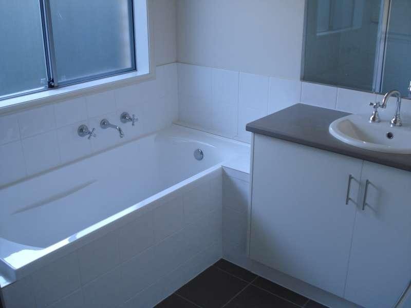 35 Summer Street, Mclaren Flat SA 5171