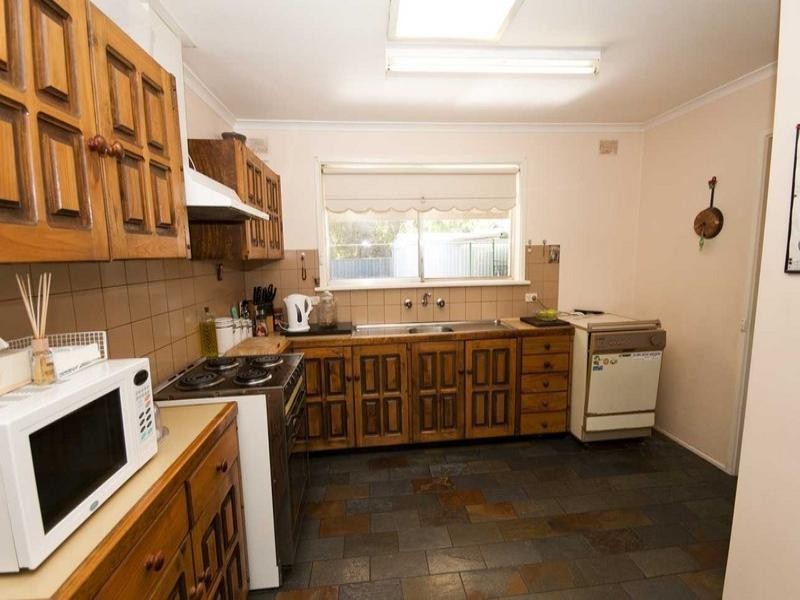 30 John Street, Morphett Vale SA 5162